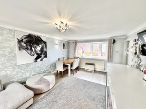 Photo 8- click for photo gallery